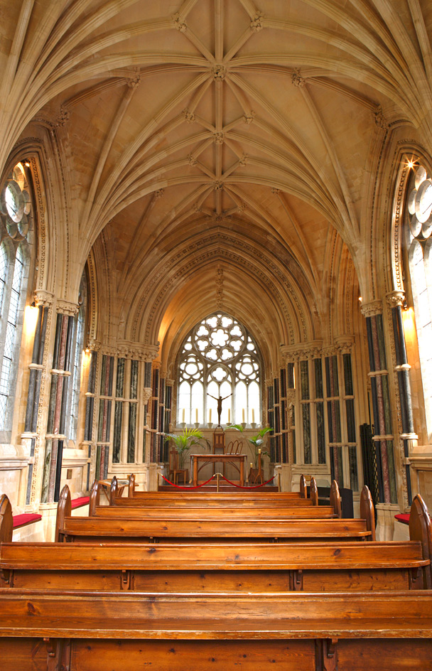 Gothic-church-interior-1