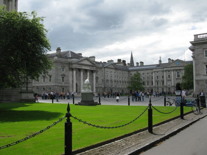 trinity-dublin-square